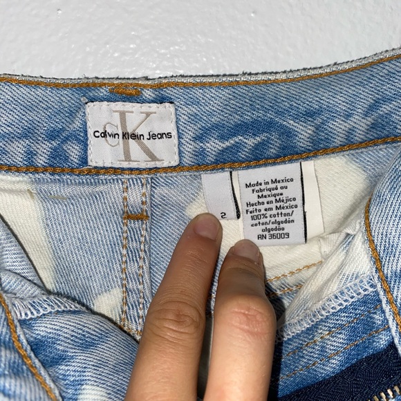 Calvin Klein Tie Dye High Waisted Shorts - Picture 6 of 6